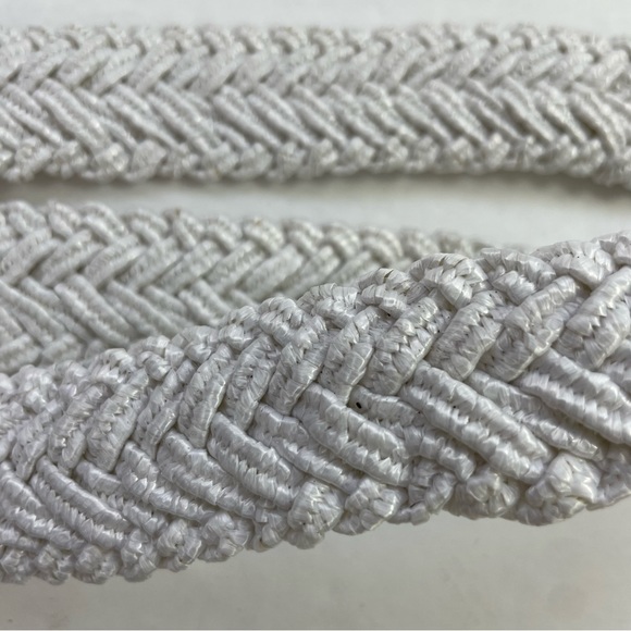 White Stretch Braided Raffia Seagrass Belt - Picture 8 of 12
